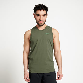 Model_Text: model is 5'9" and wears a medium