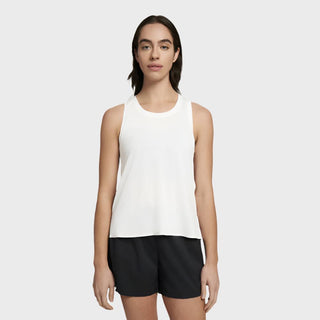 Model_Text: model is 5'8" and wears a small