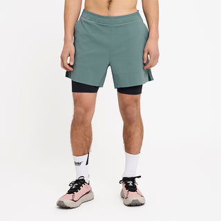 Model_Text: model is 5'10" and wears a medium