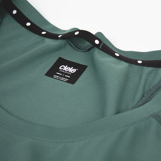 close view of the quick dry loop on the ciele athletics FSTTShirt lightweight and performance driven T-Shirt in silver pine