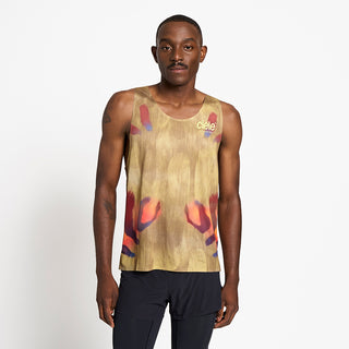 Model_Text: model is 6'0" and wears a medium