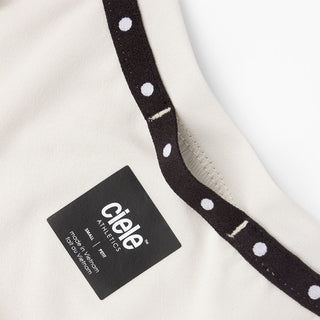 close view of the quick dry loop on the ciele athletics DLYTshirt lightweight and performance driven T-Shirt in rainy day