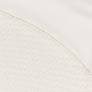 close view of the breathable fabrics on the ciele athletics DLYTSinglet lightweight and performance driven singlet in rainy day