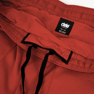 close view of the waistband of the ciele athletics ATShort 5 inch with liner short in clay color