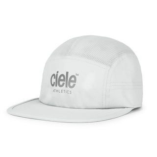front view of ciele athletics GOCap unisex running hat in light grey color