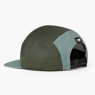 back view of the ciele athletics GOCap unisex running hat in silver pine color