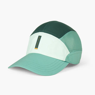 front view of ciele athletics FSTCap SC Comp Iconic VC unisex running hat in dusty turquoise emerald color