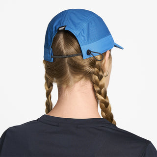 back view of ciele athletics FSTCap SC EQ Frames unisex running hat in palace blue color on a model