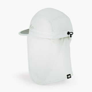 back view of ciele athletics GOCap PYN Comp one hundred unisex running bucket hat in light grey color with the neck protector