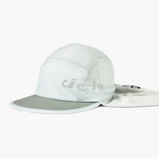 front view of ciele athletics GOCap PYN Comp one hundred unisex running bucket hat in light grey color