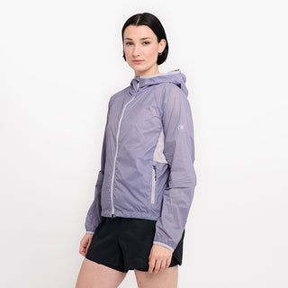 side view of ciele athletics VNTJacket lightweight running jacket for women in grape color on a model