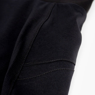 close view of the fabric and construction on the ciele athletics TRNShort 4 inch with a brief in shadowcast color