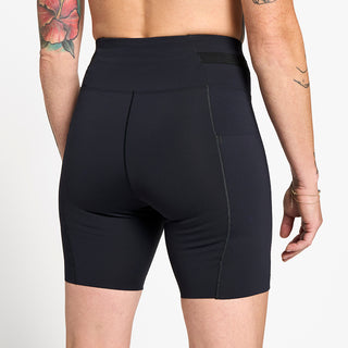 side view of ciele athletics FSTTight short running short in shadowcast on a model