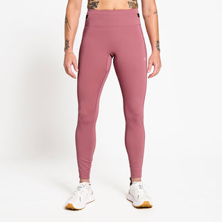 front view of ciele athletics FSTTight running tight in deco rose on a model