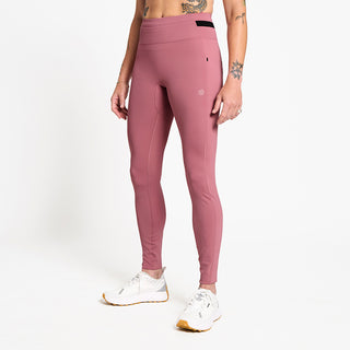 side view of ciele athletics FSTTight running tight in deco rose on a model