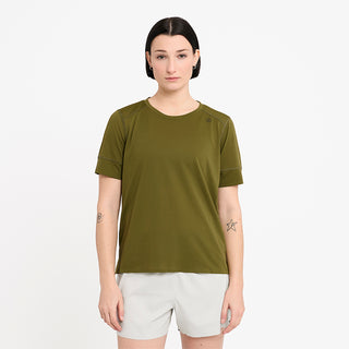 Model_Text: model is 5'6" and wears a small